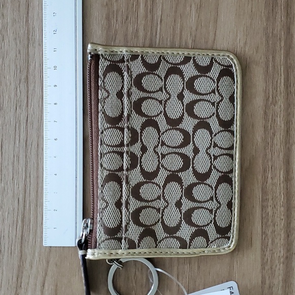 Coach Coin Card Holder Wallet - Picture 2 of 6